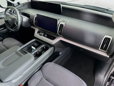 2026 Ford Expedition Activo