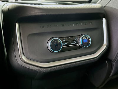 2026 Ford Expedition Activo