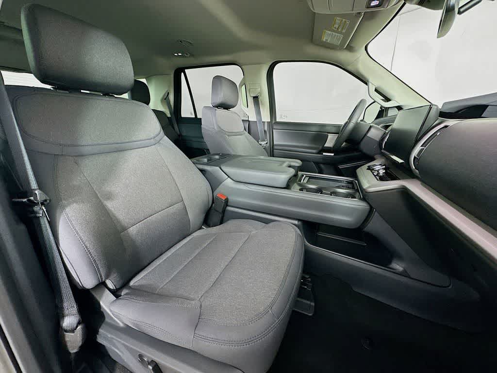 2026 Ford Expedition Activo