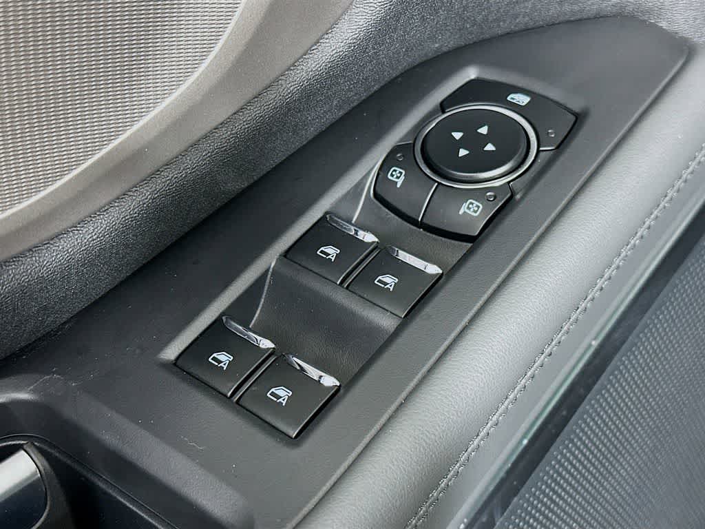 2026 Ford Expedition Activo