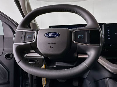 2026 Ford Expedition Activo