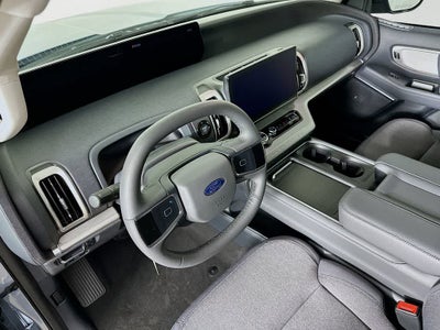 2026 Ford Expedition Activo