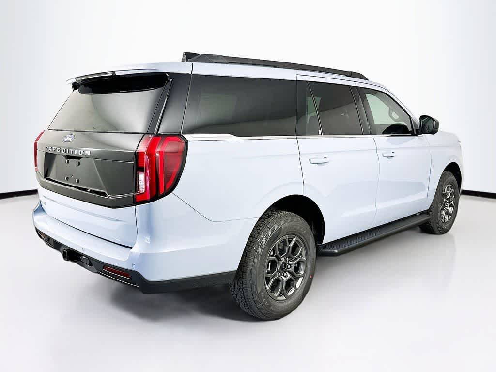 2026 Ford Expedition Activo