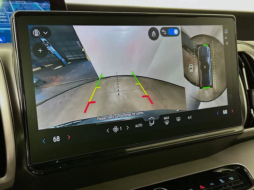 2026 Ford Expedition Activo