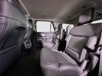 Ford Expedition Active 2027