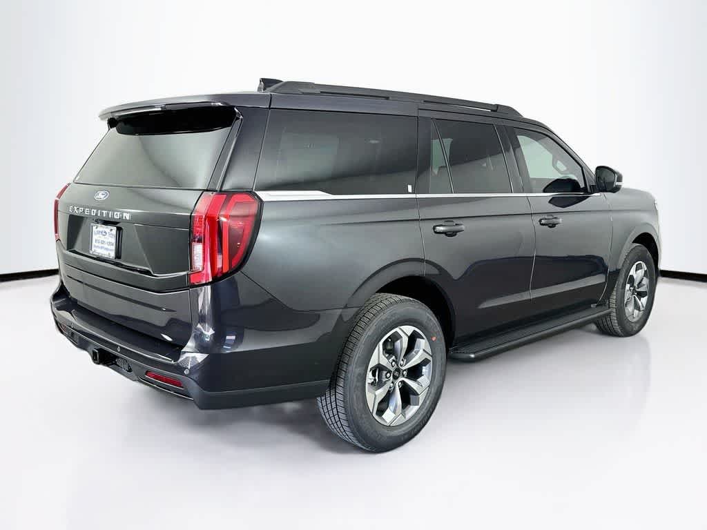 Ford Expedition Active 2027