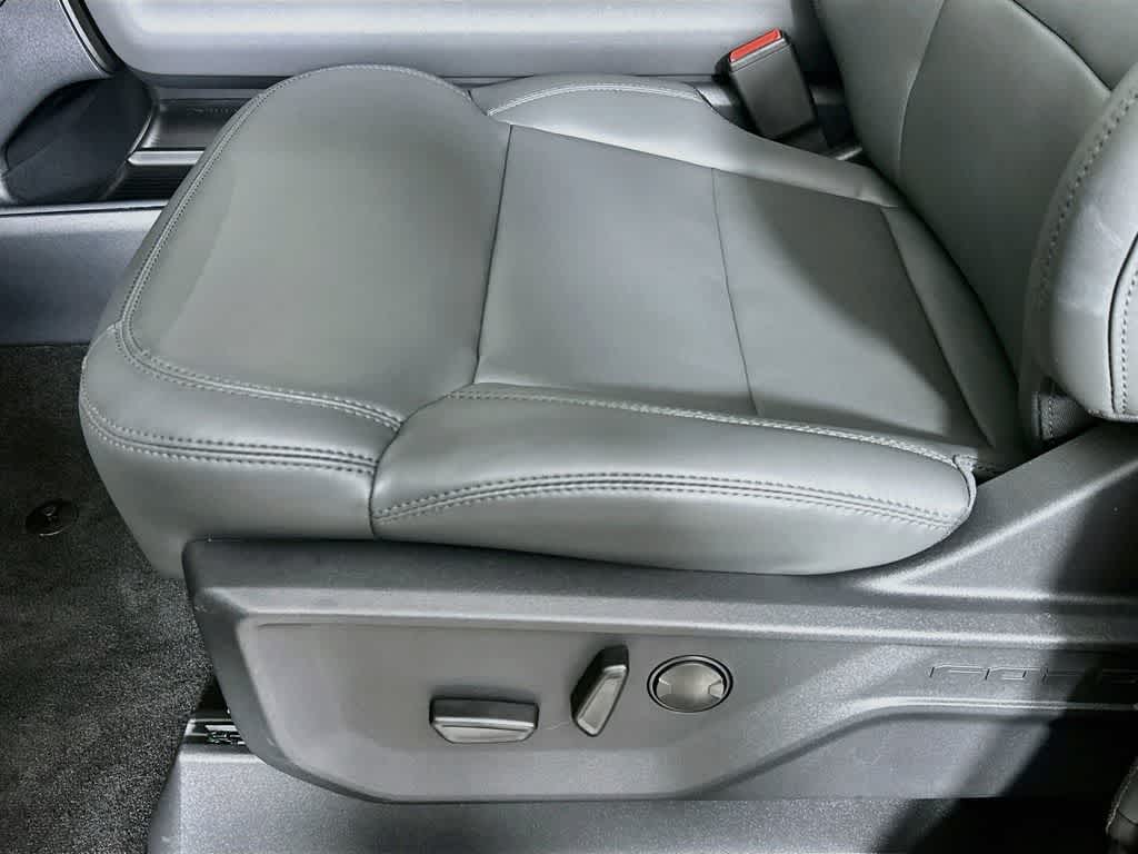 Ford Expedition Active 2027