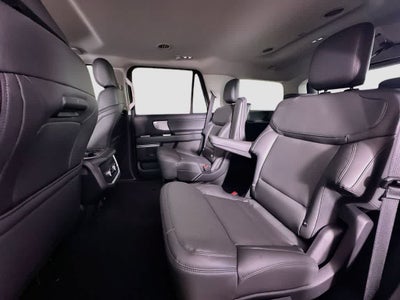 Ford Expedition Active 2027