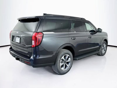 Ford Expedition Active 2027