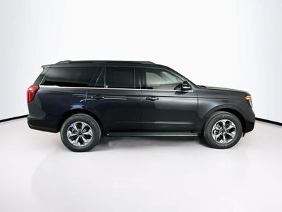 Ford Expedition Active 2027