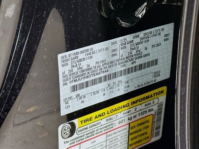 2026 Ford Expedition Activo