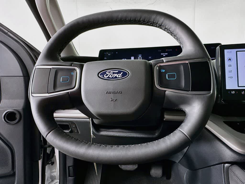 Ford Expedition Active 2027