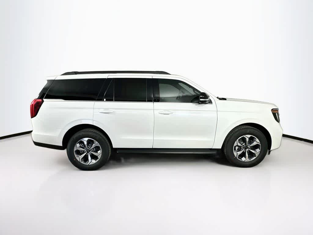 Ford Expedition Active 2027