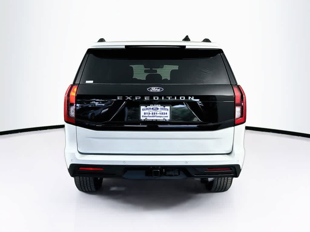 Ford Expedition Active 2027