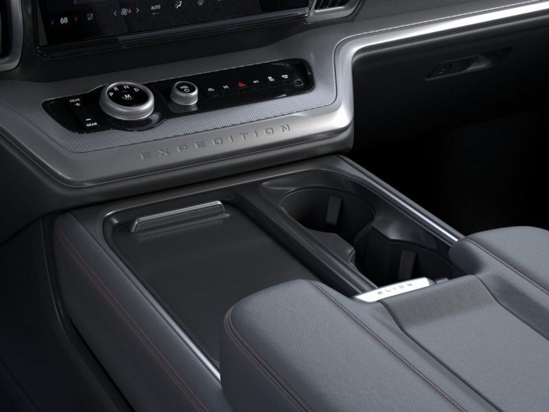 2025 Ford Expedition Activo