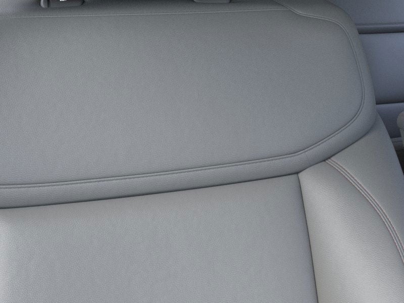 2025 Ford Expedition Activo