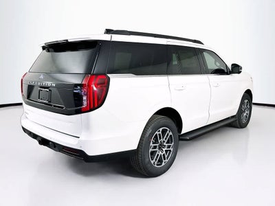 2025 Ford Expedition Activo