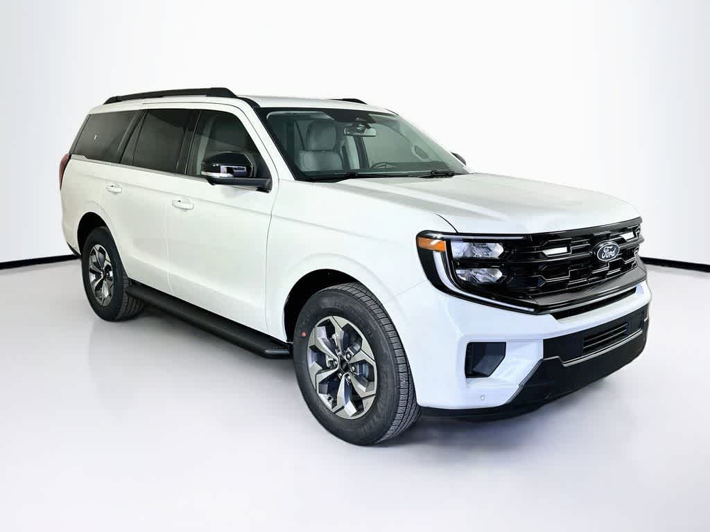 Ford Expedition Active 2027