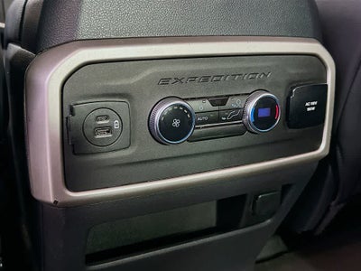Ford Expedition XLT 2023
