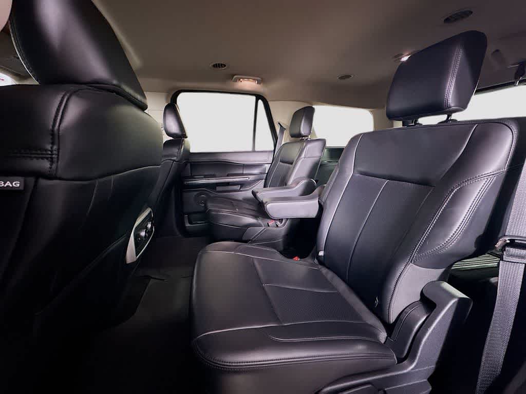 Ford Expedition XLT 2023