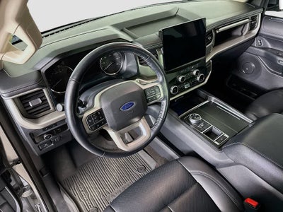Ford Expedition XLT 2023