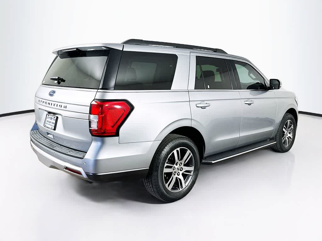 Ford Expedition XLT 2023