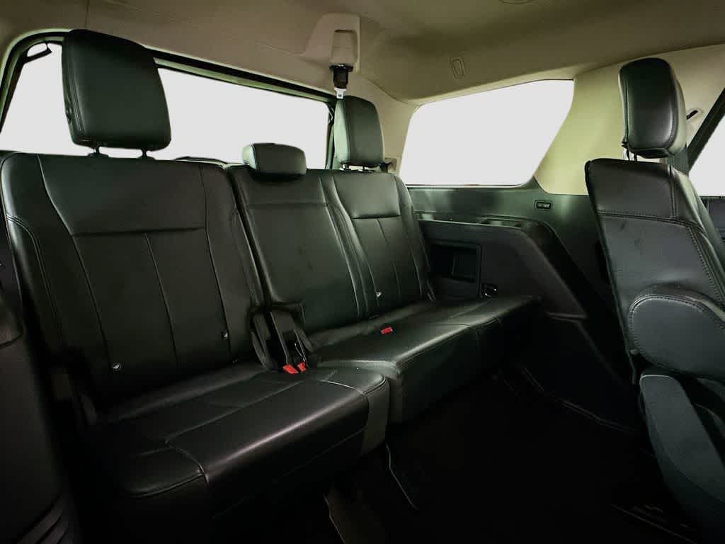 Ford Expedition XLT 2023