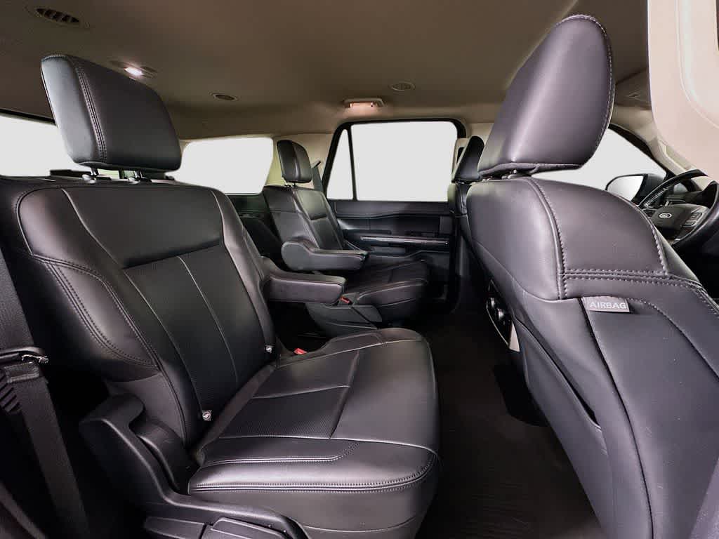 Ford Expedition XLT 2023