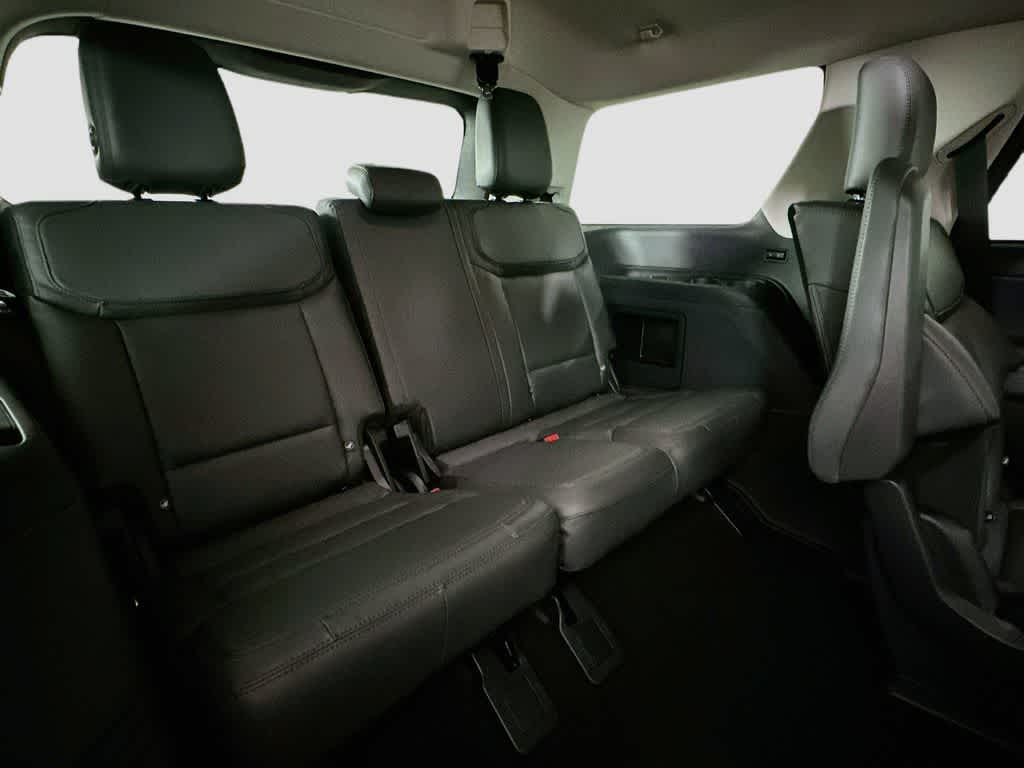 Ford Expedition Active 2027