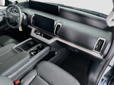 Ford Expedition Active 2027
