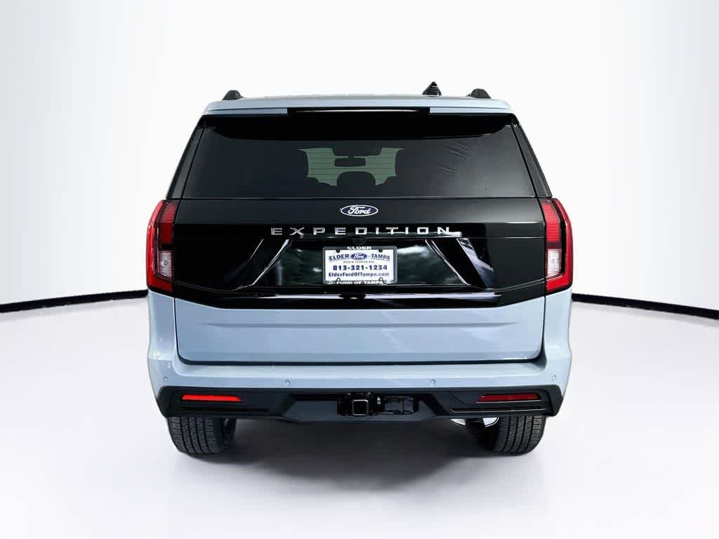 Ford Expedition Active 2027
