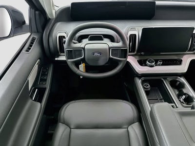 Ford Expedition Active 2027