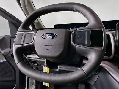 2026 Ford Expedition Activo