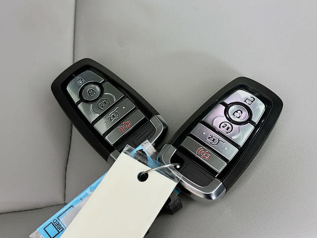 2026 Ford Expedition Activo