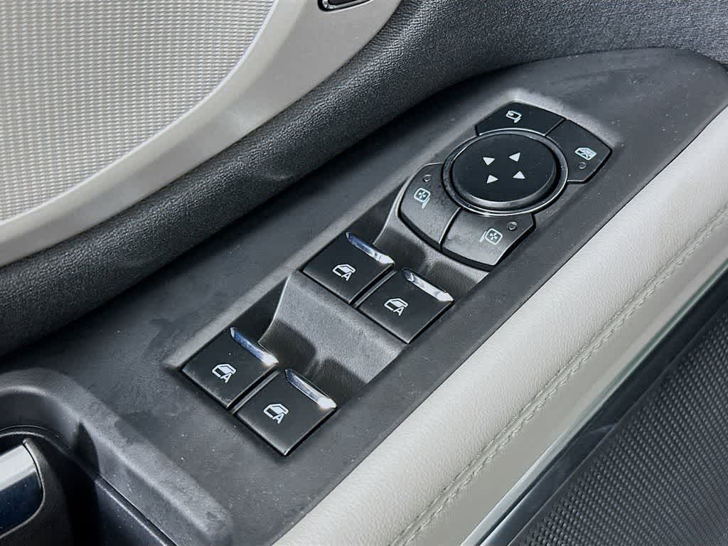 2026 Ford Expedition Activo