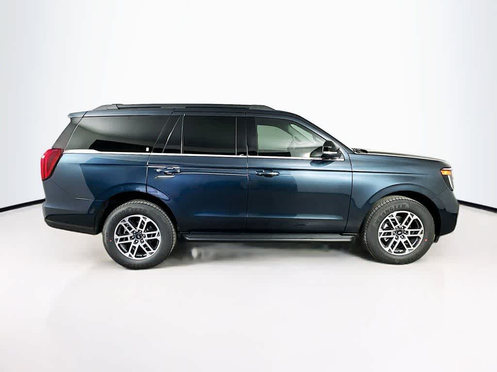 2026 Ford Expedition Activo