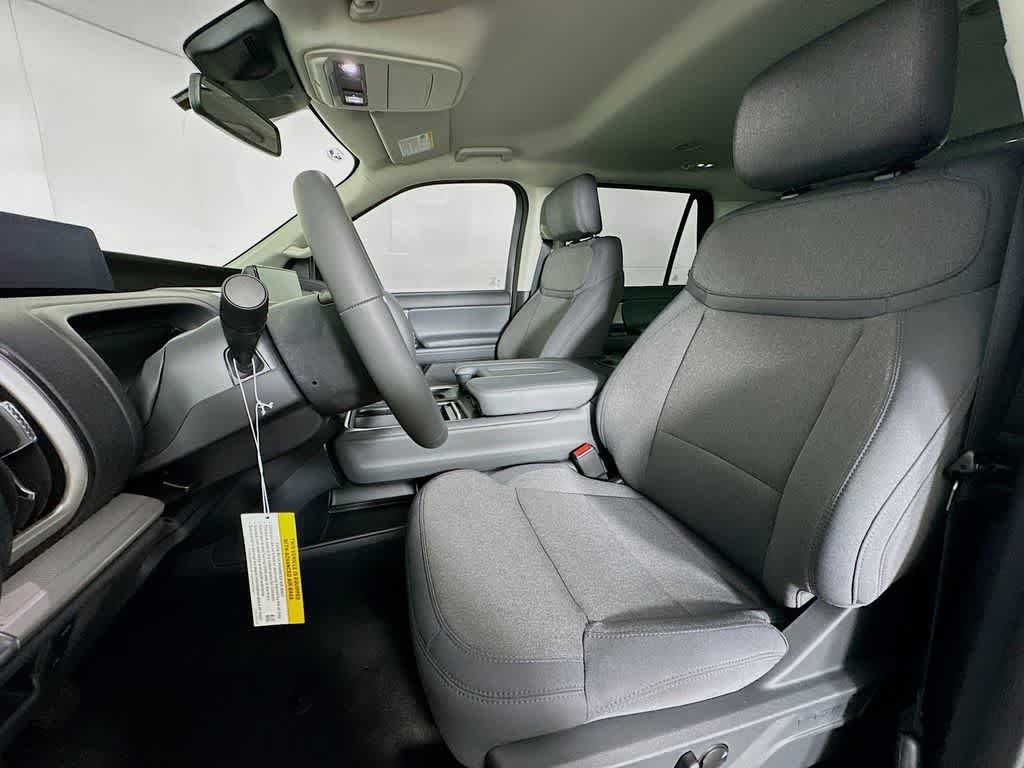 2026 Ford Expedition Activo