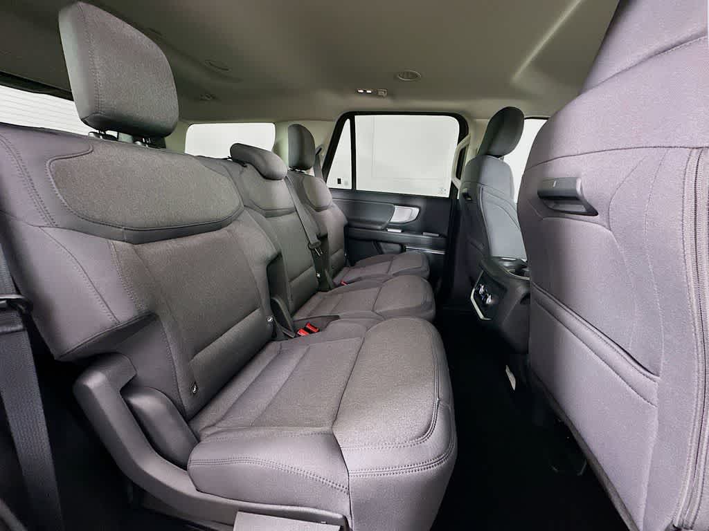 2026 Ford Expedition Activo