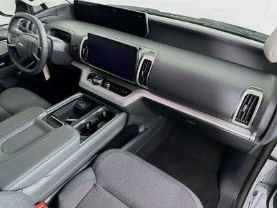 2026 Ford Expedition Activo