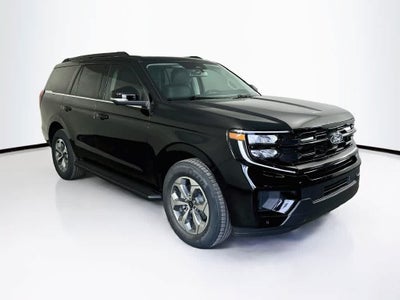 Ford Expedition Active 2027
