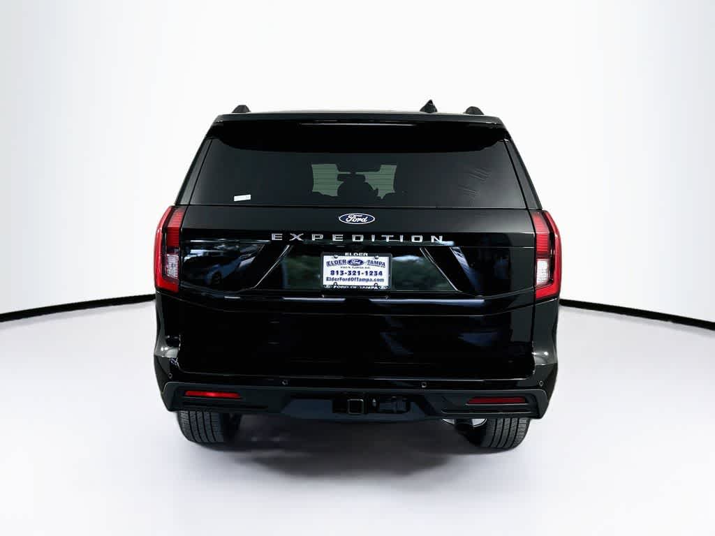 Ford Expedition Active 2027