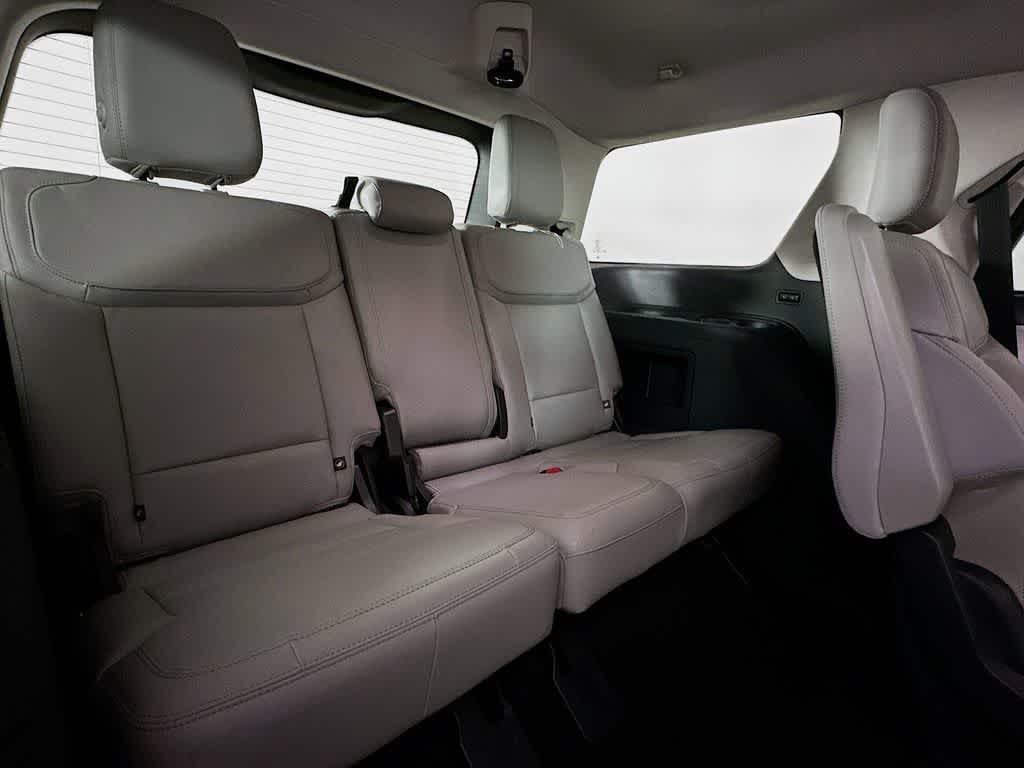 2026 Ford Expedition Activo