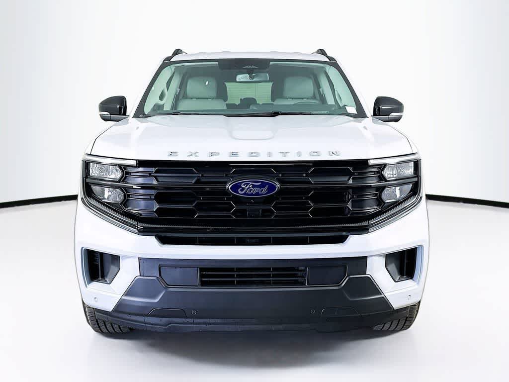 2026 Ford Expedition Activo