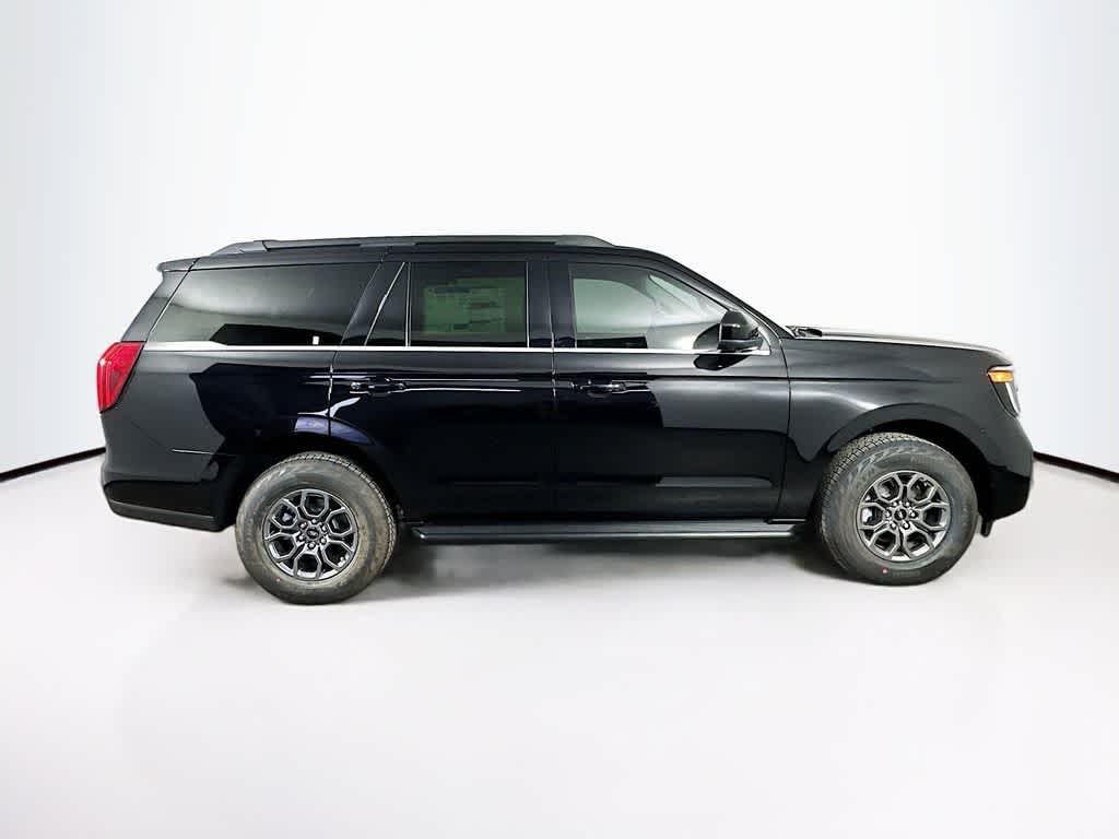 2025 Ford Expedition Activo