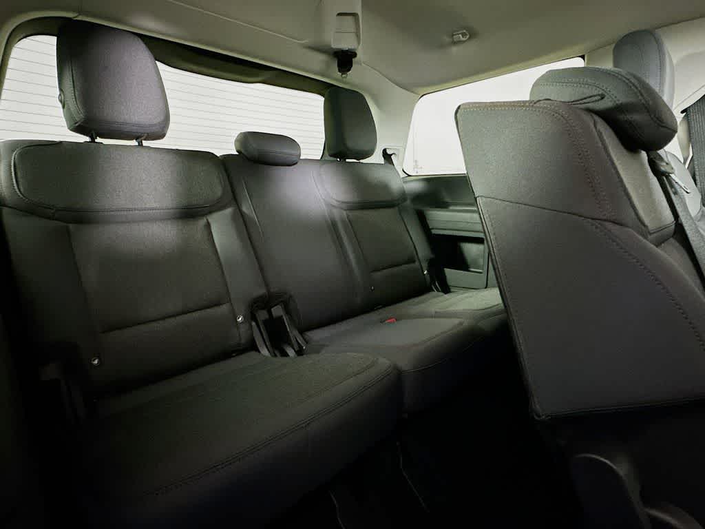 2025 Ford Expedition Activo