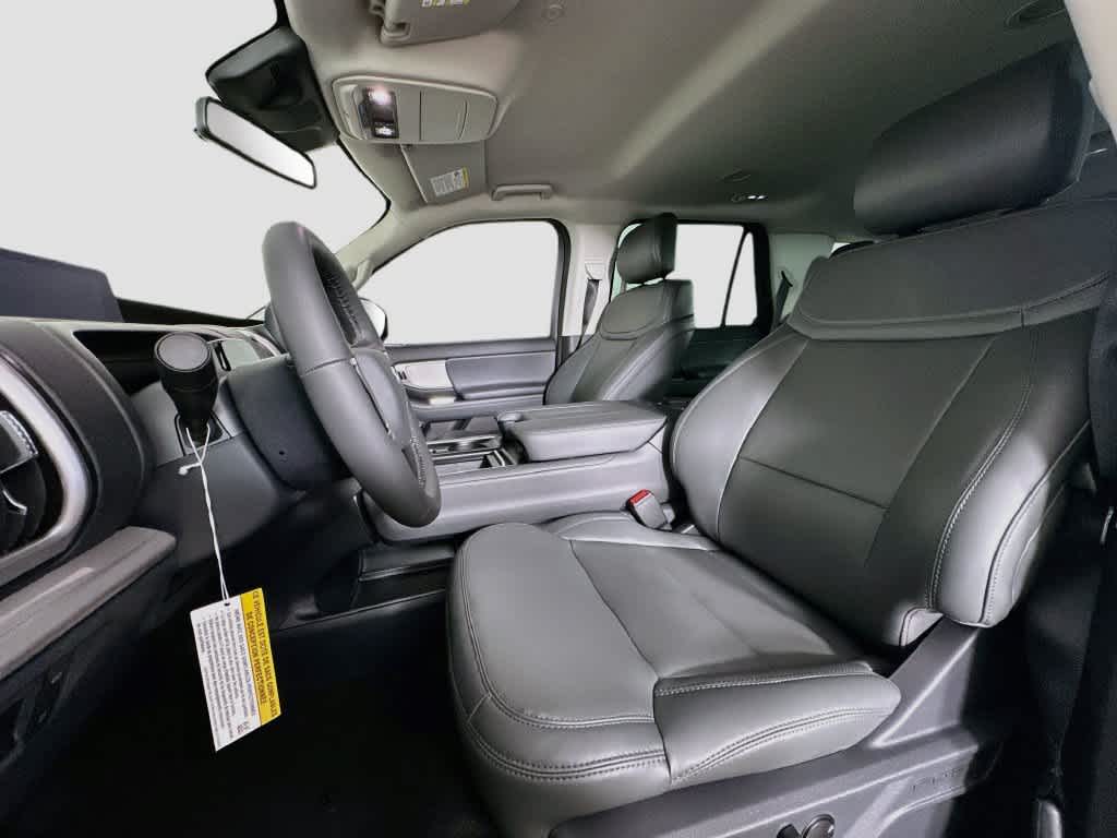 Ford Expedition Active 2027