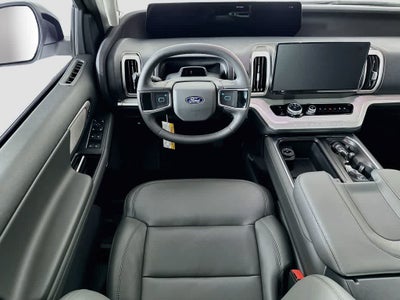 Ford Expedition Active 2027