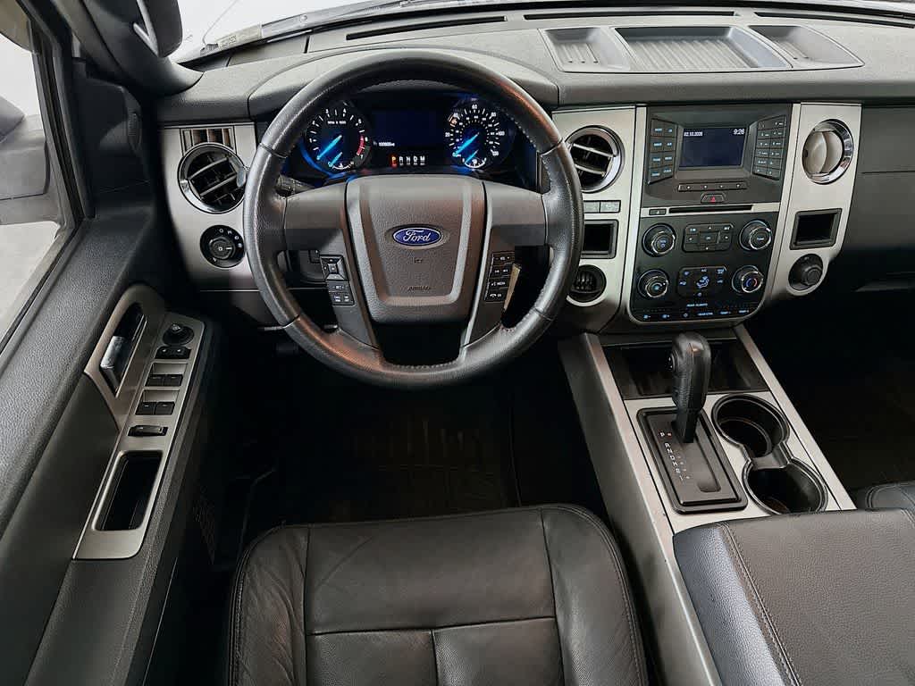 Ford Expedition XLT 2017