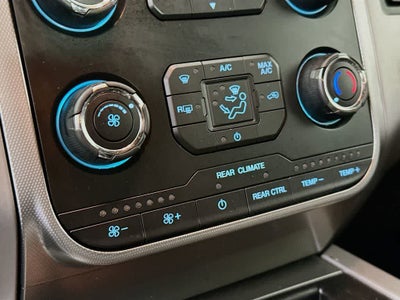 Ford Expedition XLT 2017