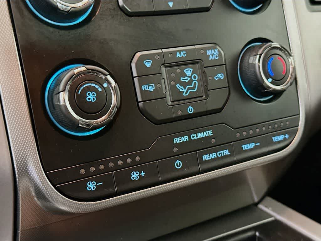 Ford Expedition XLT 2017